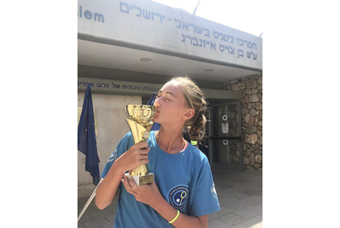 הטניסאית הצעירה ליזה שייקיס מעפולה זכתה באליפות ישראל